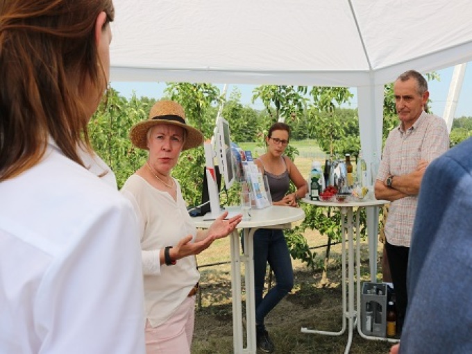 Staatssekretärin Dr. Schilde im Gespräch mit Mitgliedern der OG
